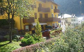Albergo Iris